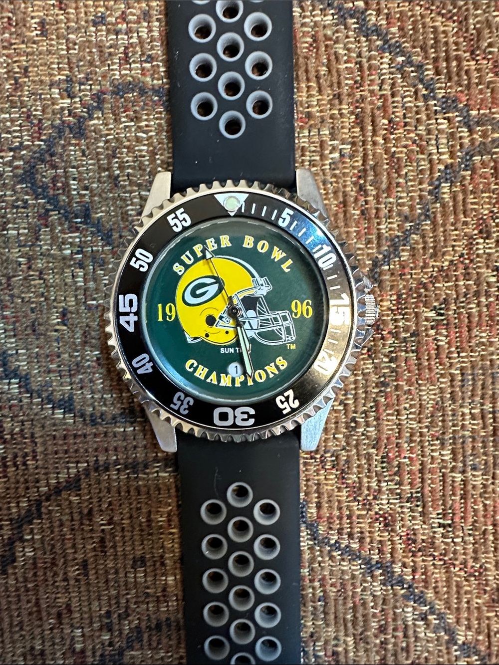 Green Bay Packers 1996 Super Bowl Champions Watch - Green/Yellow 40mm case size